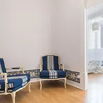 Blue Tiles In Center Appartamento Lisbona