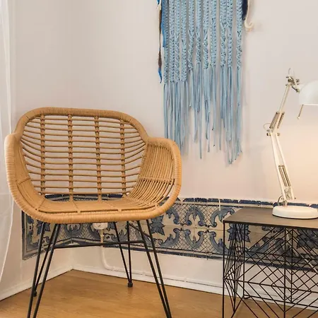 Blue Tiles In Center Apartment *