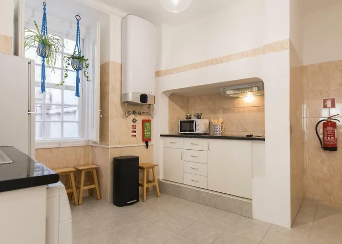 Blue Tiles In Center Διαμέρισμα